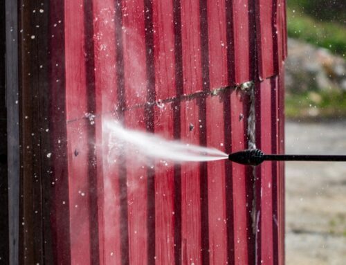 Using a Power Wash Service to Attract More Customers